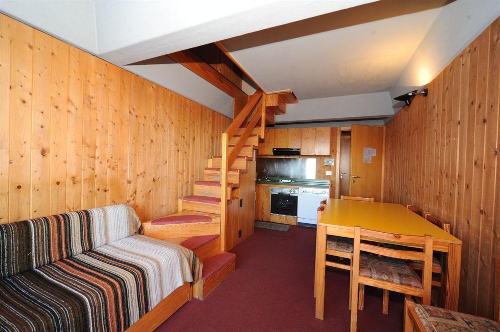 Residence Sole Alto Marilleva Buitenkant foto